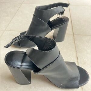 Black Open-Toe Faux Leather Block Heel Sandals With Adjustable Ankle Strap